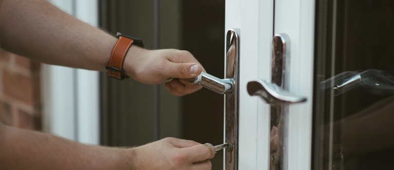24 hour key locksmith Dinuba